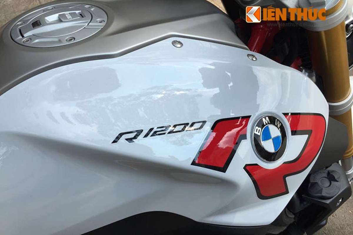 BMW R1200R 2015 dau tien cap ben Viet Nam gia gan 800 trieu-Hinh-5